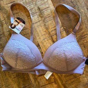 Maidenform wireless bra 34B